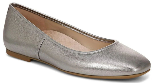 VIONIC Women's Orinda Square Toe Ballet Flat